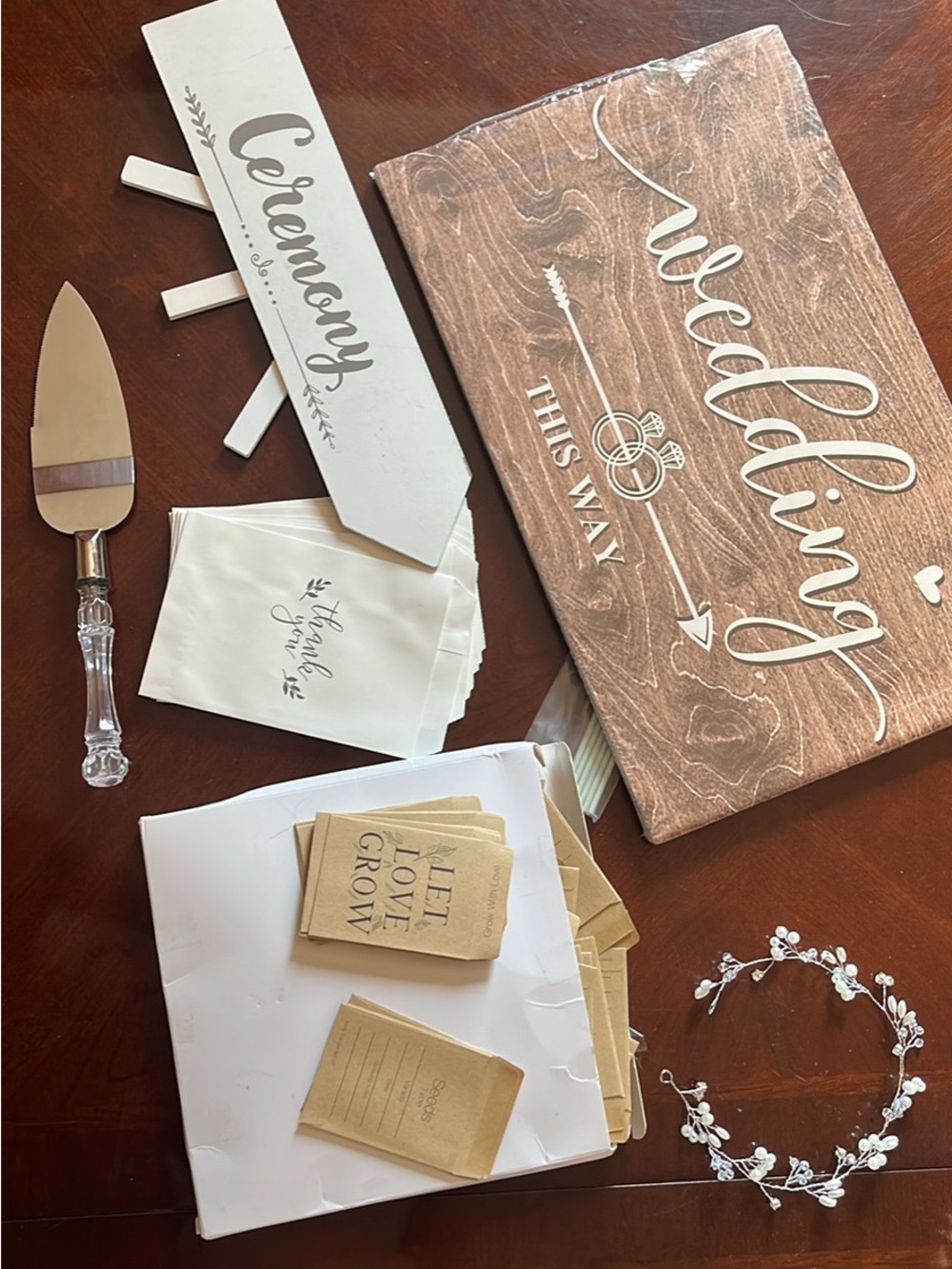 Wedding Bundle- Signs, Hair Vine, Favors